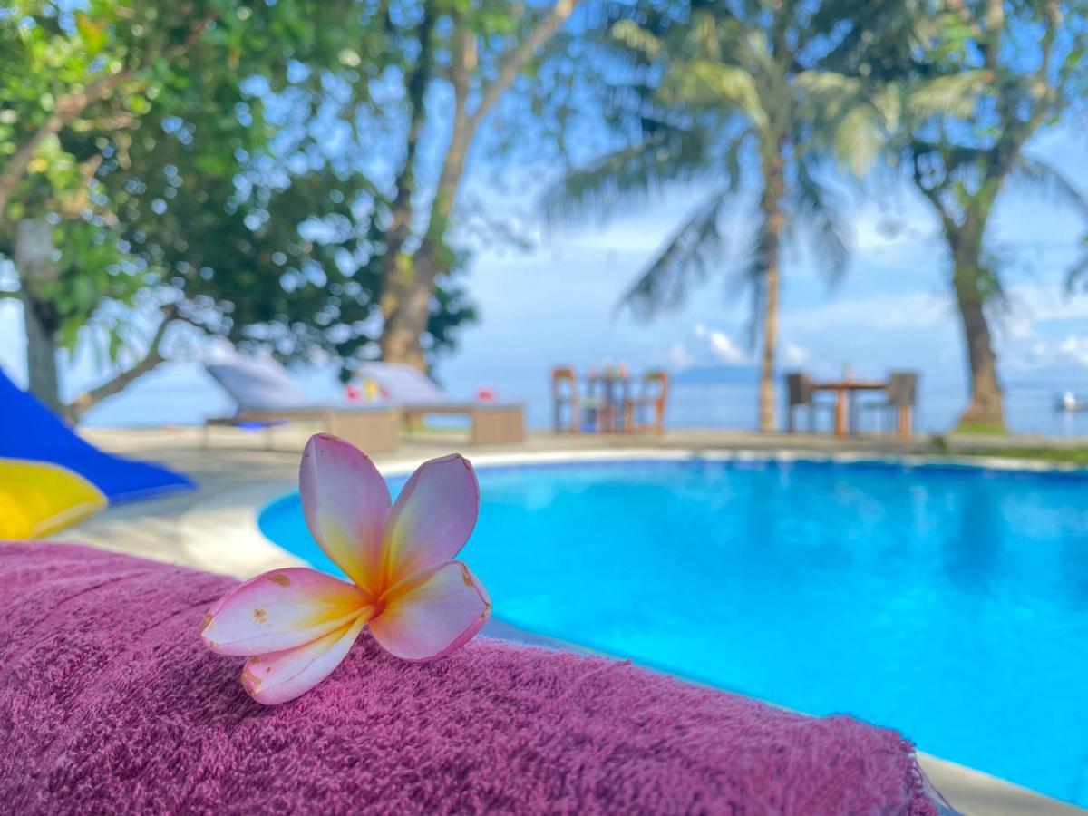 Murex Dive Resort Манадо Экстерьер фото