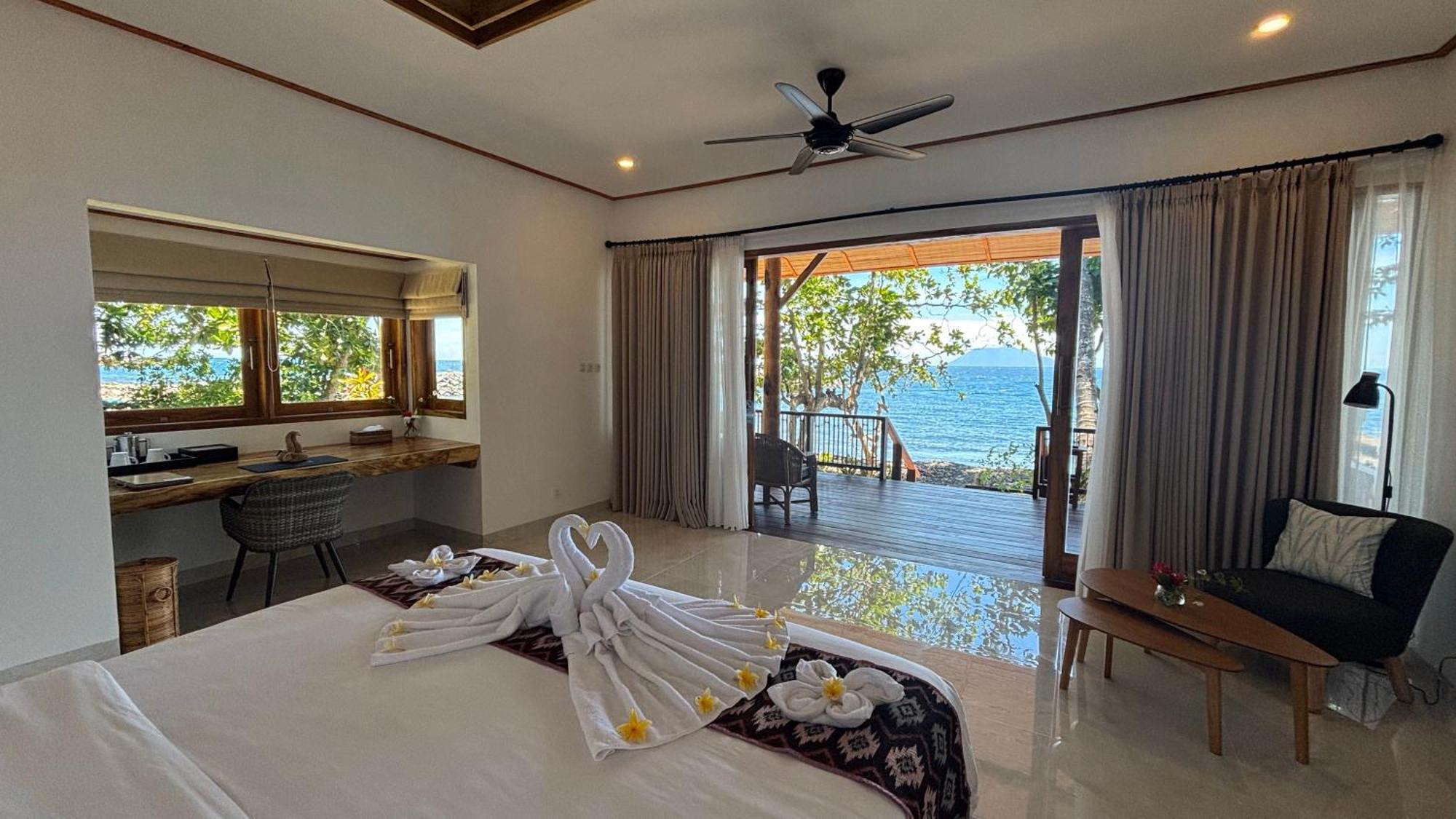 Murex Dive Resort Манадо Экстерьер фото